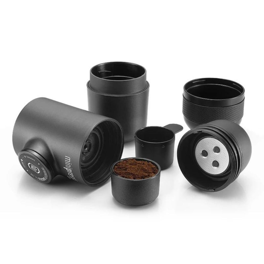 00 Mini Cafeteira Portátil